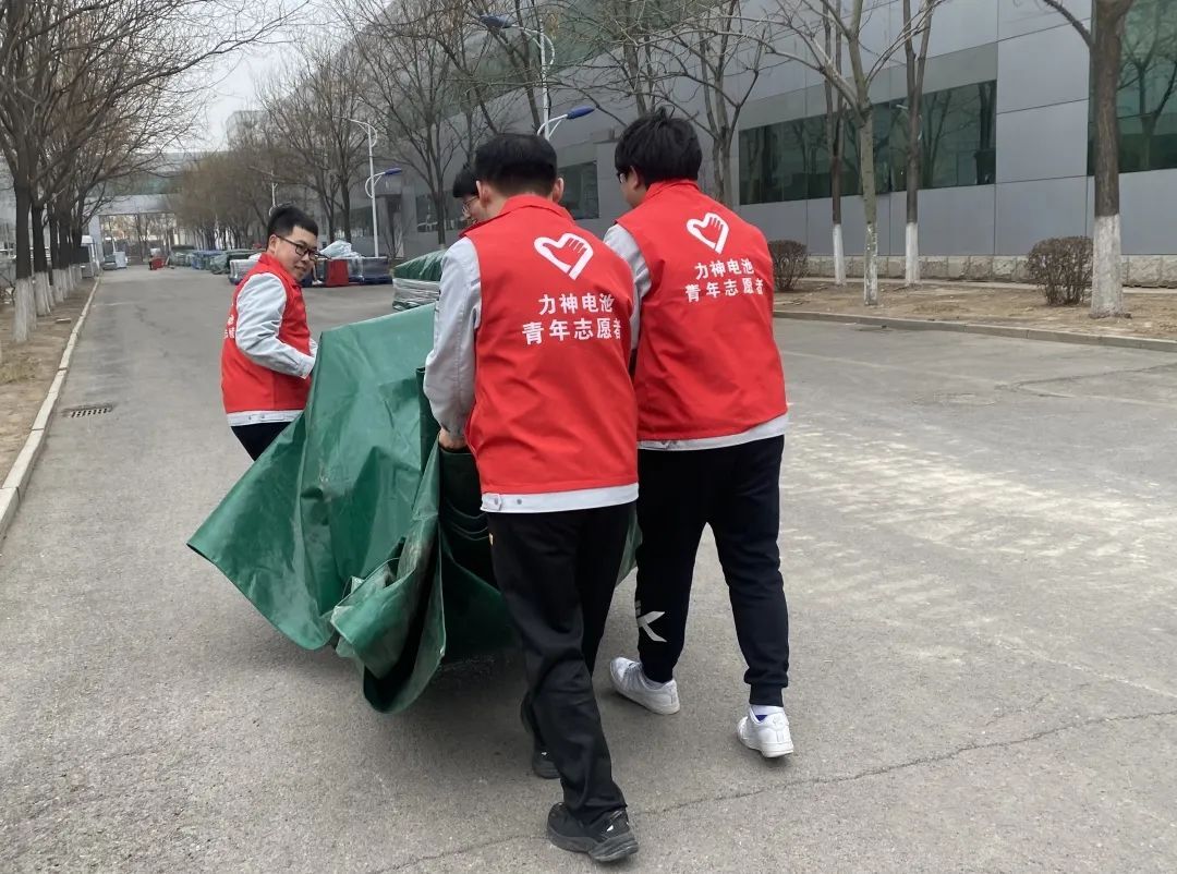 力神电池团委组织开展学雷锋系列活动